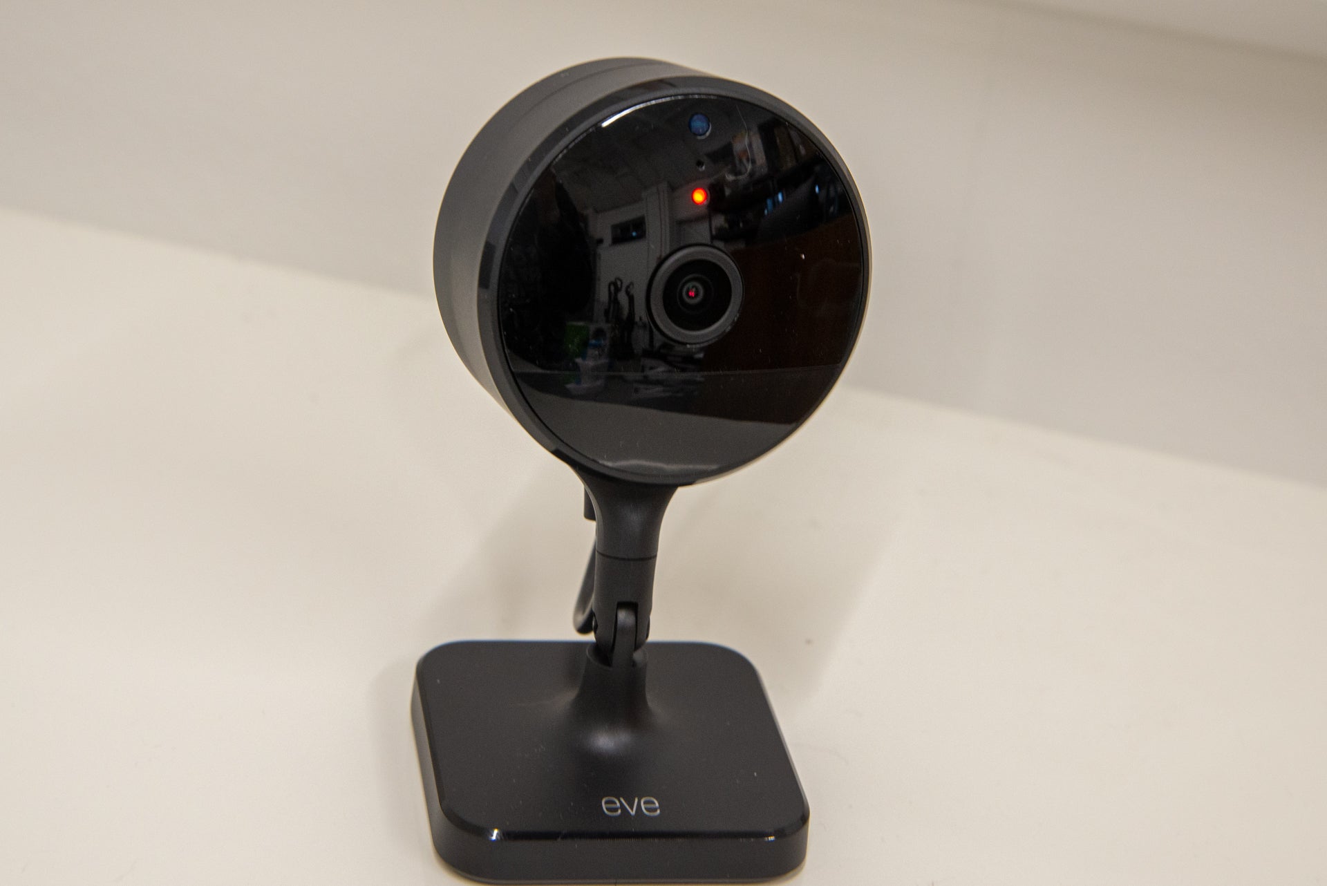 Safeguard Your Space: 10 Essential Tips for Perfect Home Security Cameras